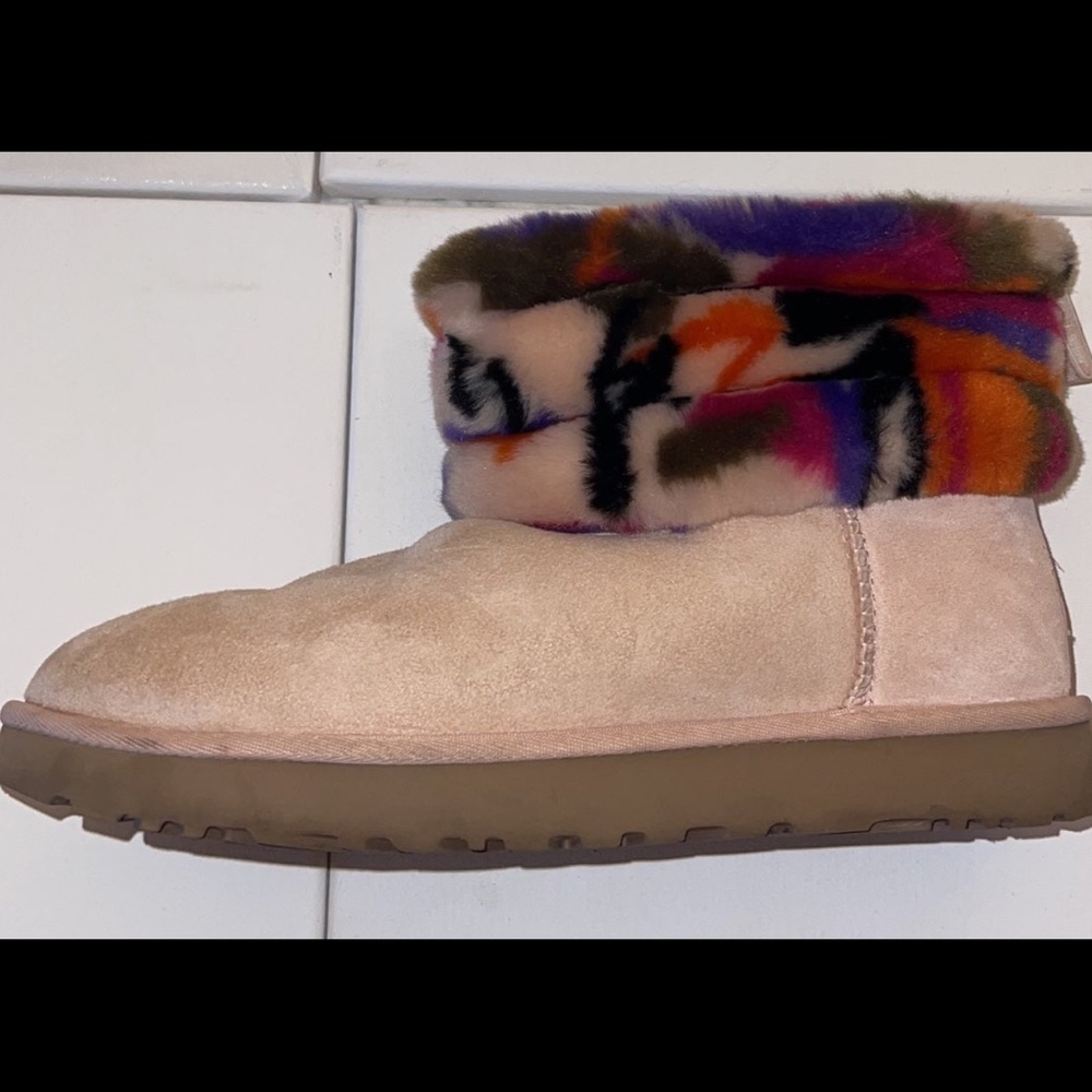 UGG Mini Fluff Rainbow Pink Uggs
